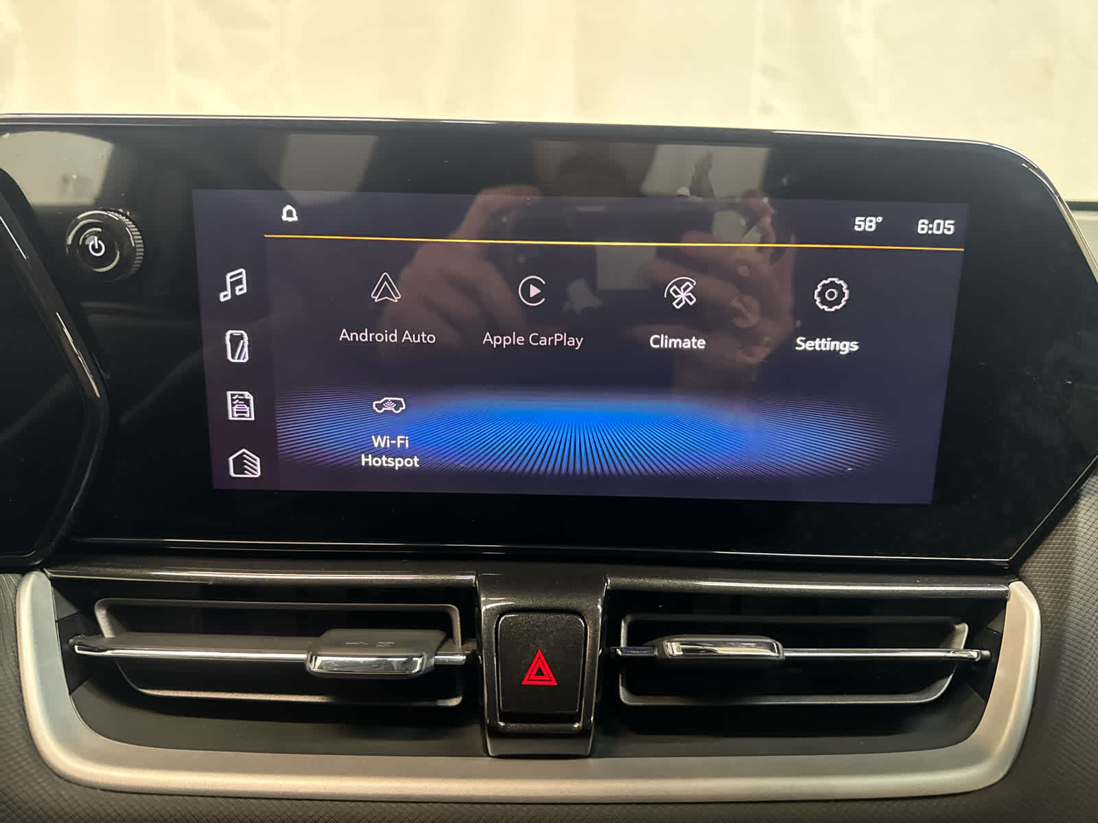 Thumbnail: 2025 Chevrolet TrailBlazer - 25