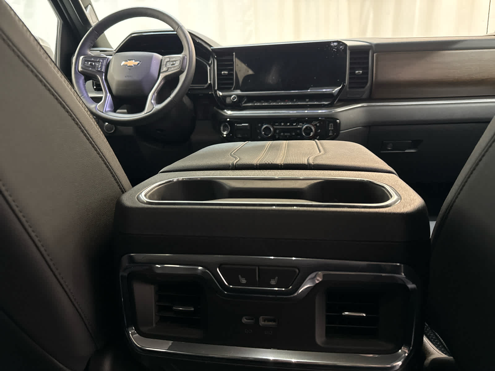 Thumbnail: 2024 Chevrolet Silverado 1500 - 15