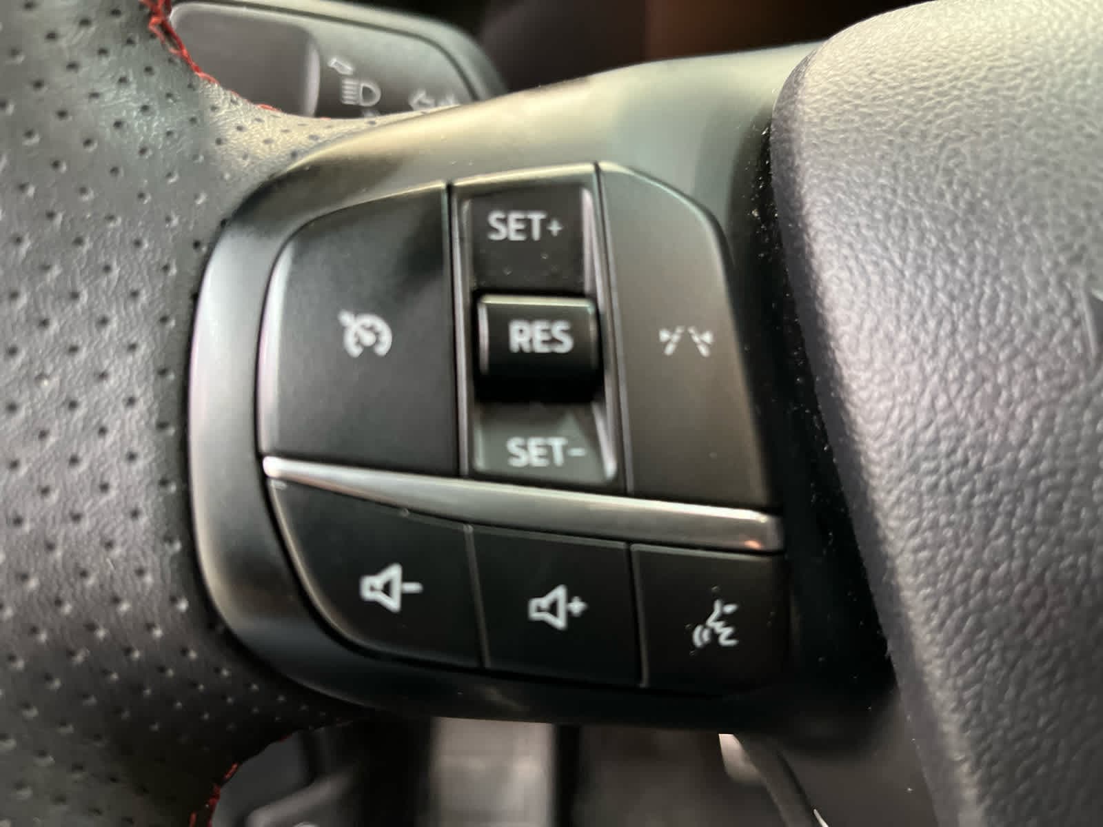 Thumbnail: 2024 Ford Escape - 18