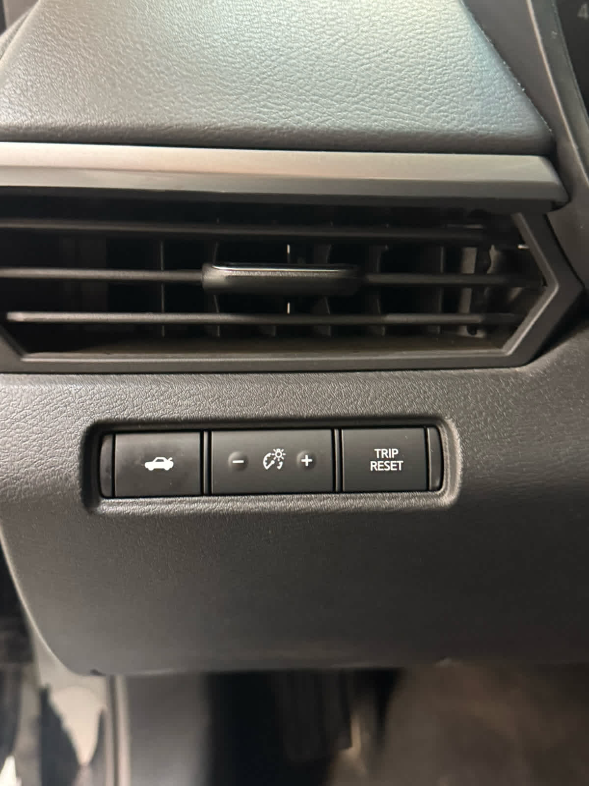 Thumbnail: 2022 Nissan Altima - 15