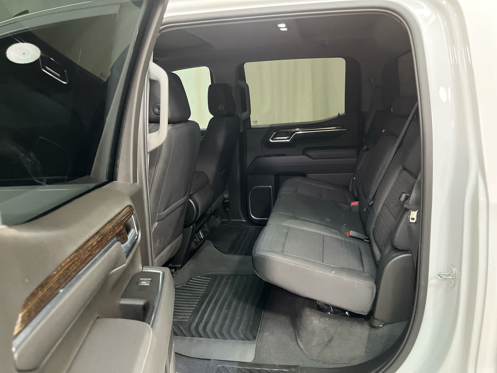 Thumbnail: 2023 GMC Sierra 1500 - 11