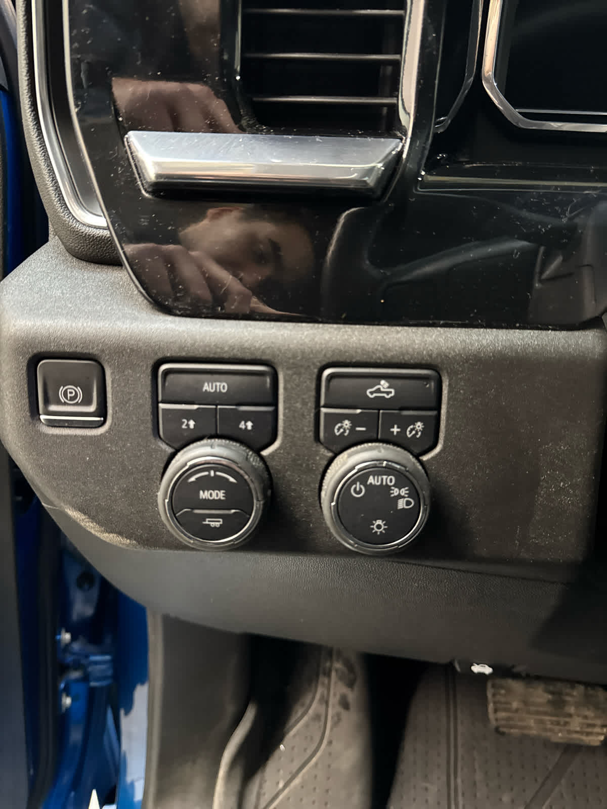 Thumbnail: 2023 Chevrolet Silverado 1500 - 15