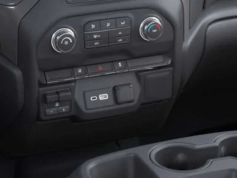 Thumbnail: 2026 GMC Sierra 3500 - 3