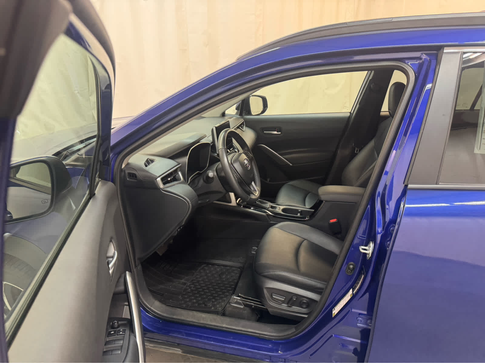 Thumbnail: 2024 Toyota Corolla Cross - 13