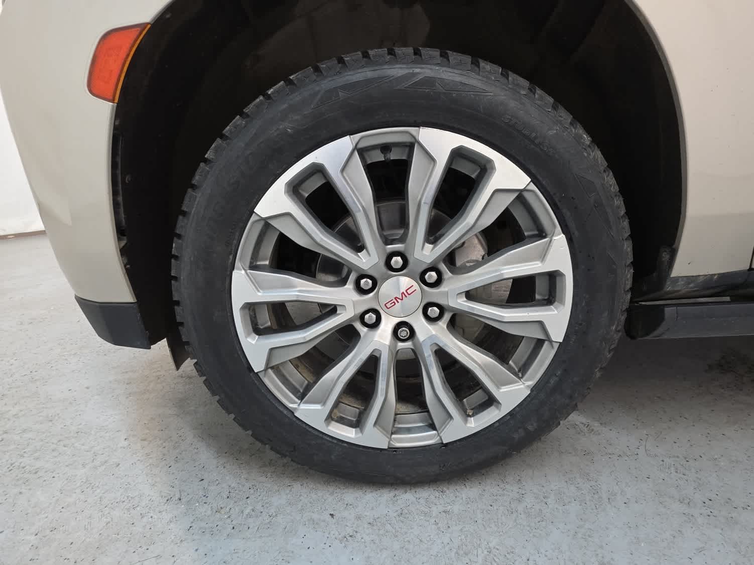 Thumbnail: 2021 GMC Yukon - 10