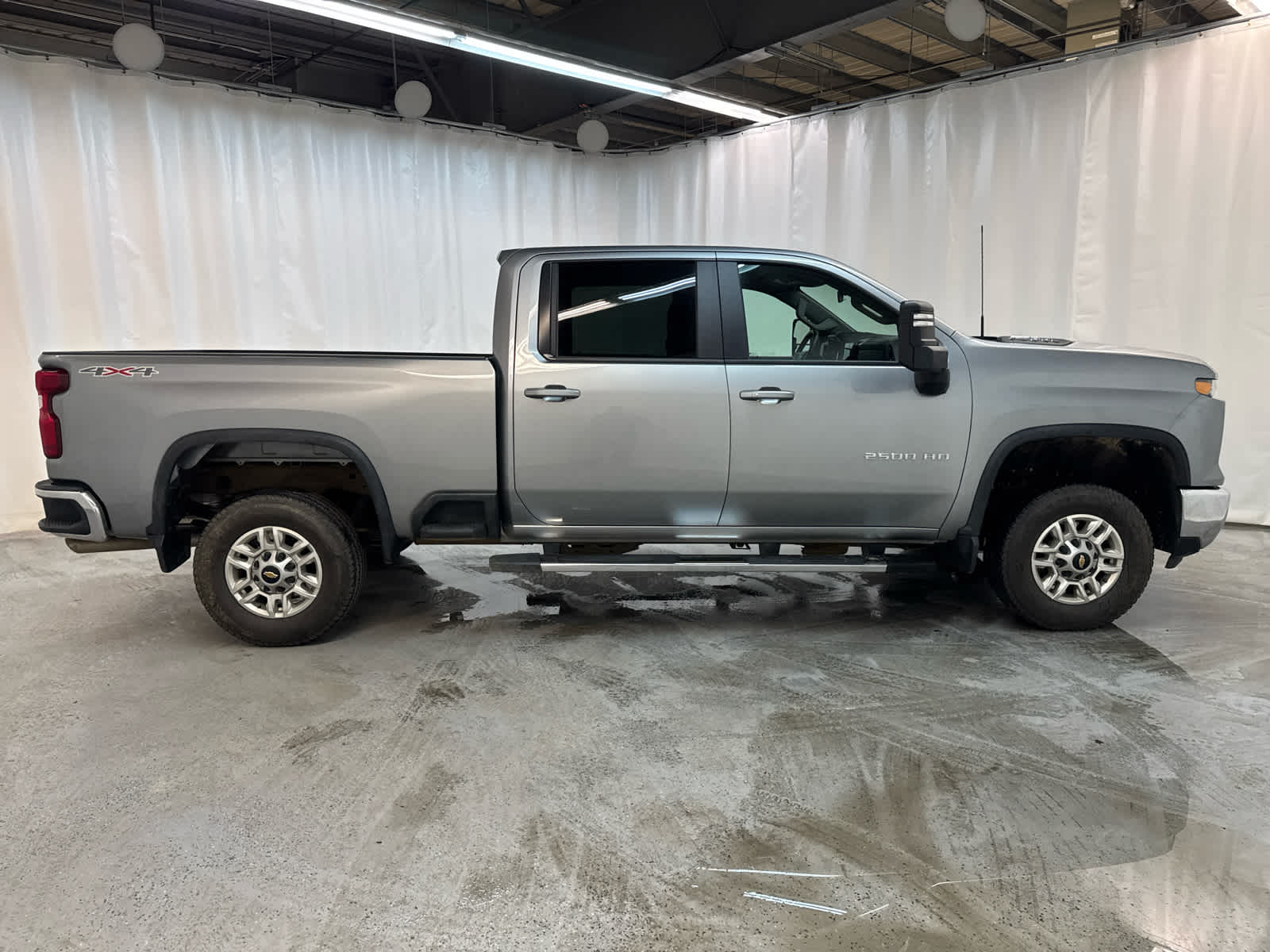 Thumbnail: 2025 Chevrolet Silverado 2500 - 6