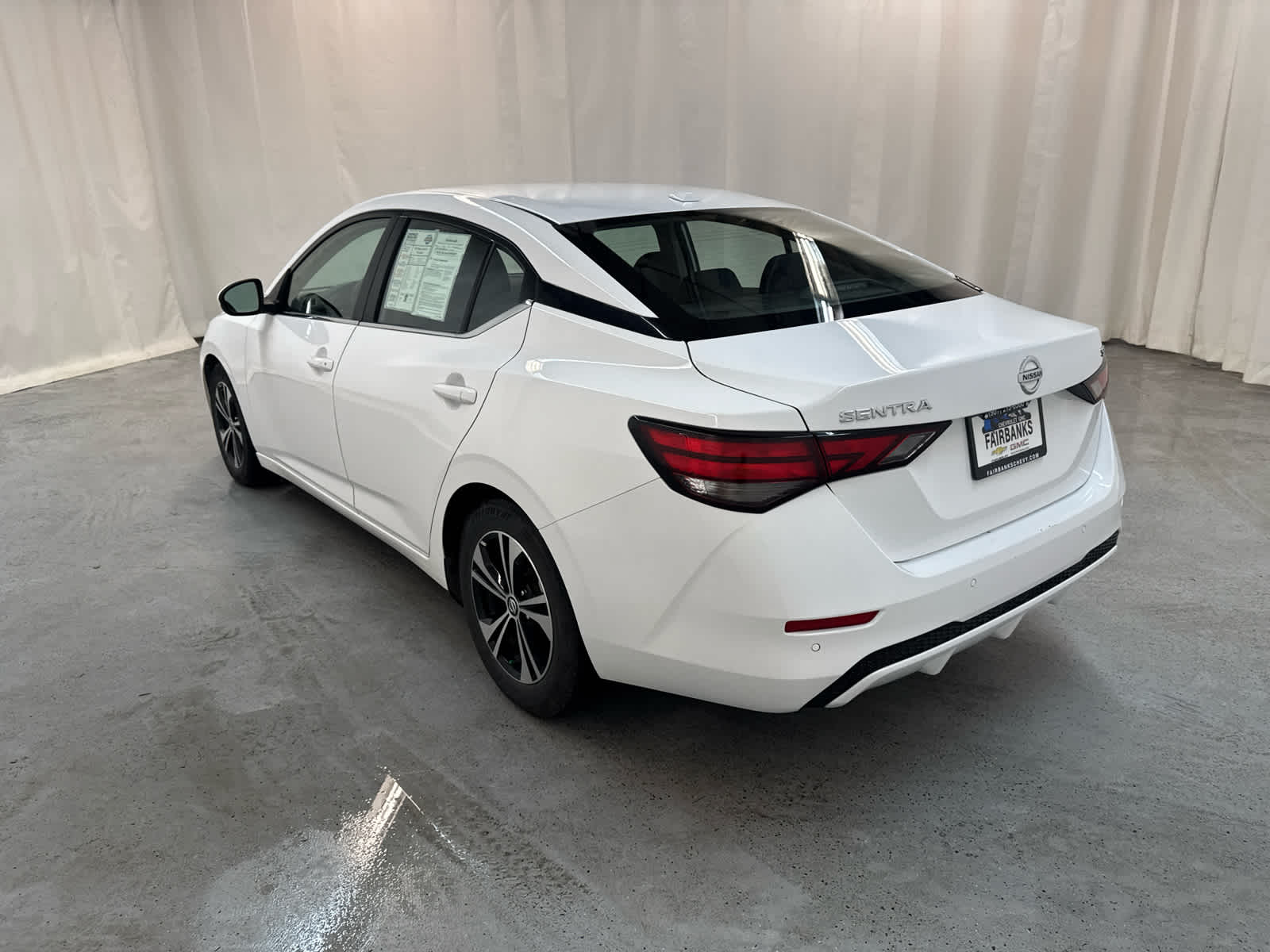 Thumbnail: 2023 Nissan Sentra - 3