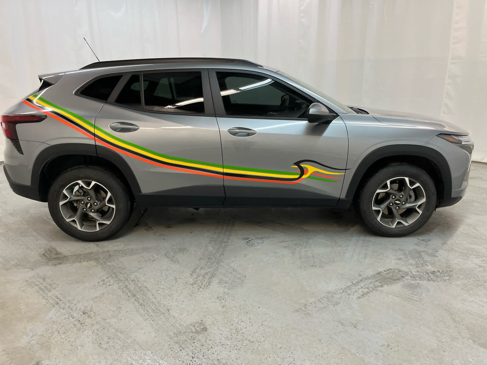 Thumbnail: 2024 Chevrolet Trax - 6