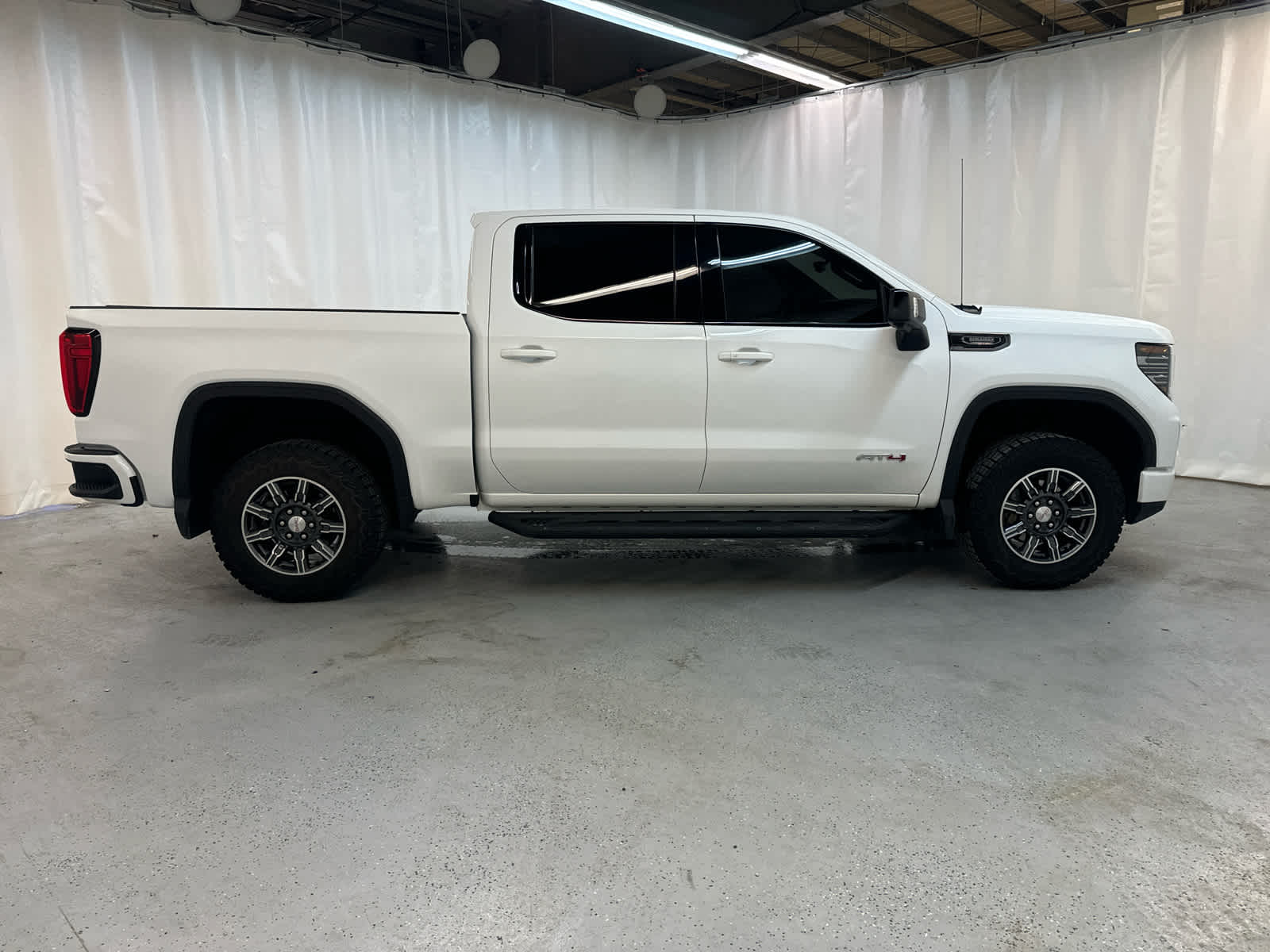 Thumbnail: 2024 GMC Sierra 1500 - 6