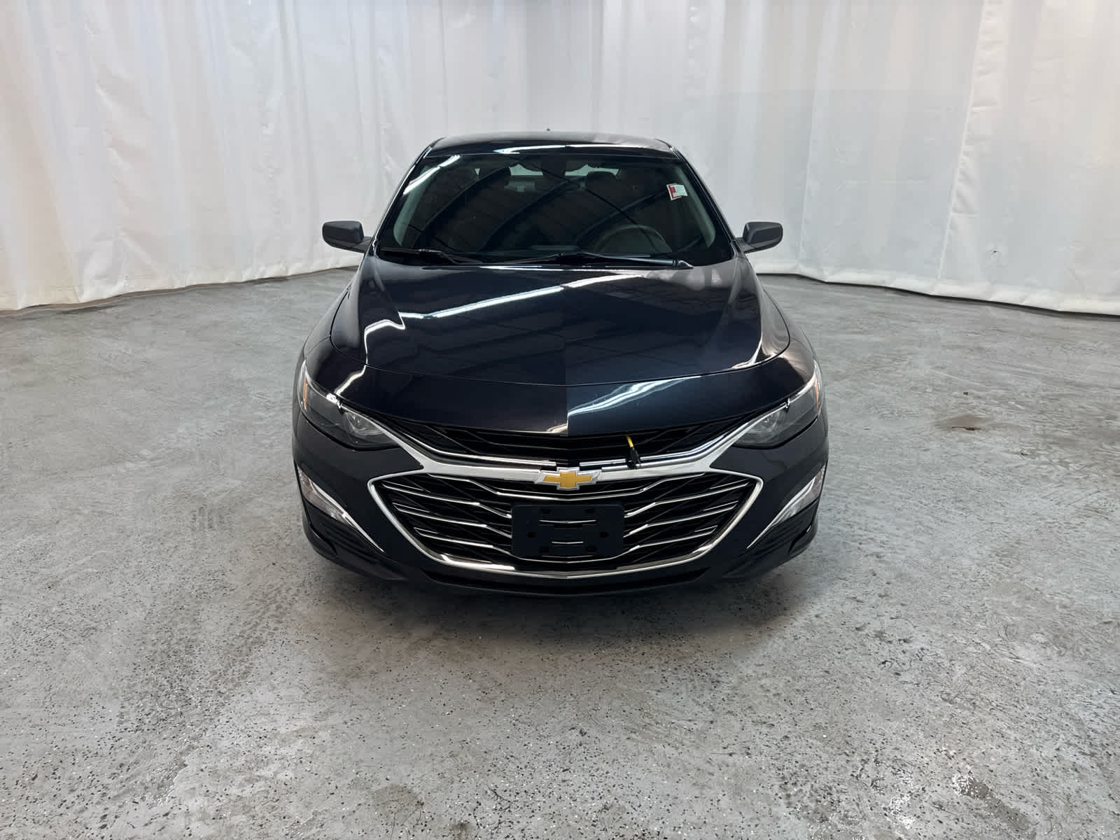 Thumbnail: 2022 Chevrolet Malibu - 8