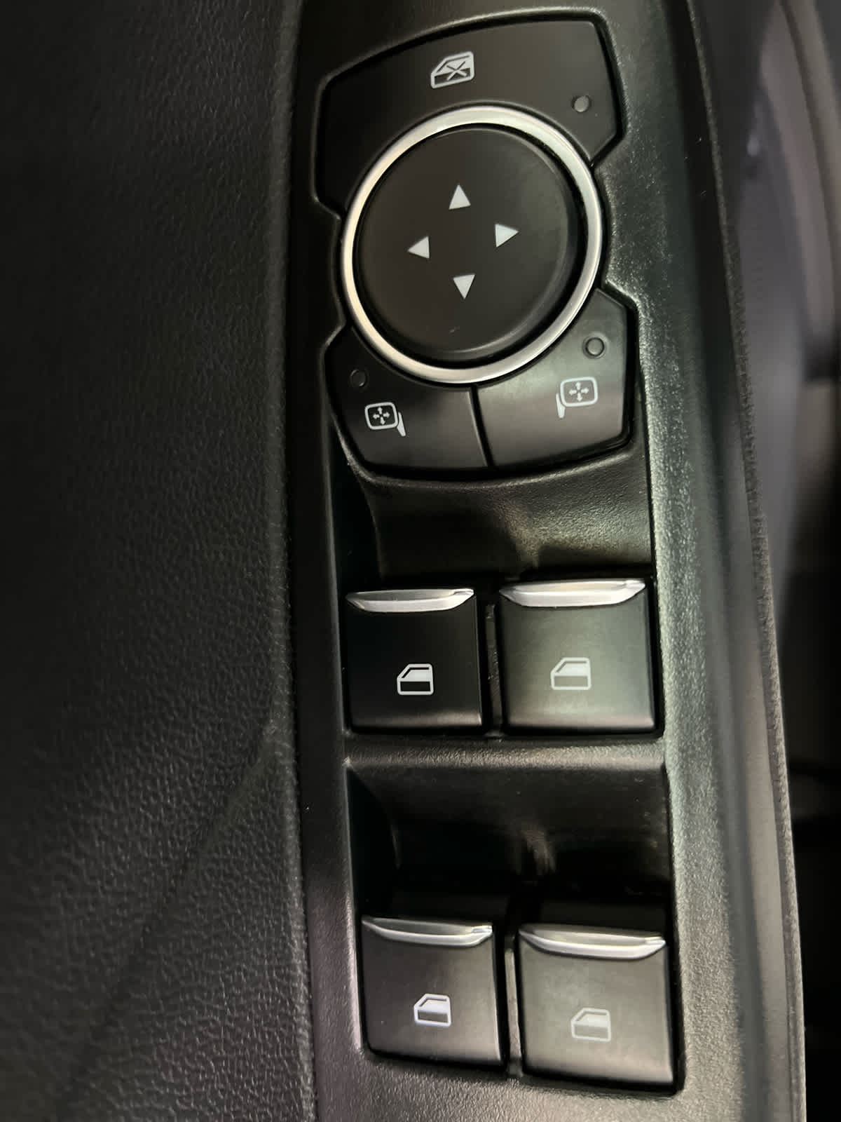 Thumbnail: 2024 Ford Escape - 15