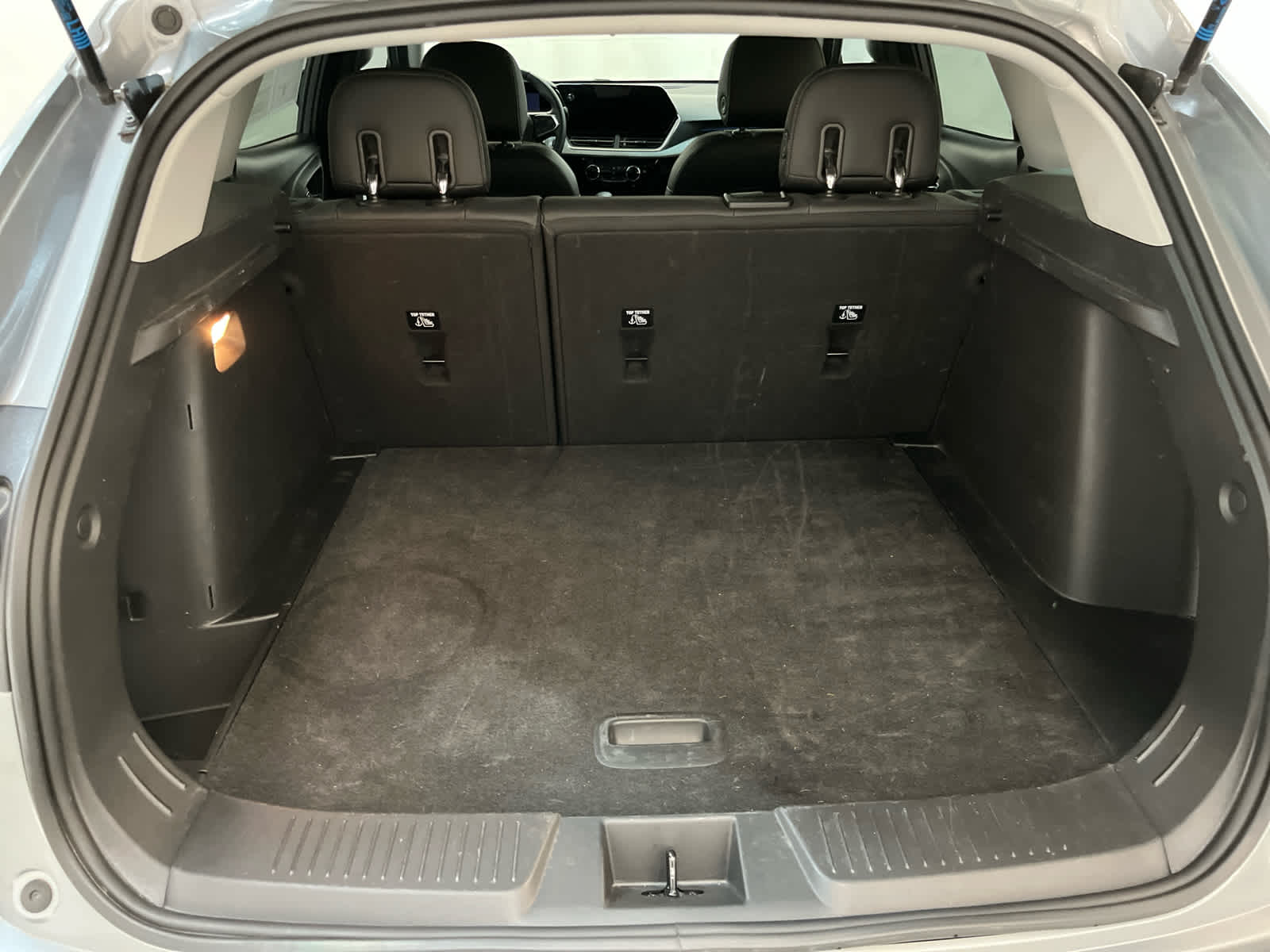 Thumbnail: 2024 Chevrolet Trax - 11