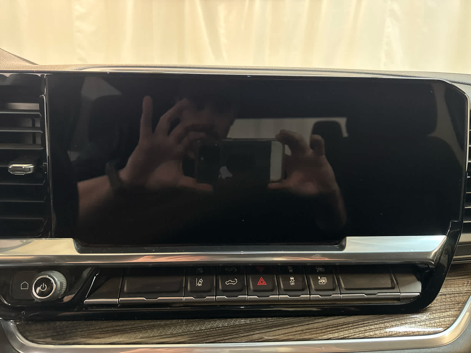 Thumbnail: 2025 Chevrolet Silverado 2500 - 19