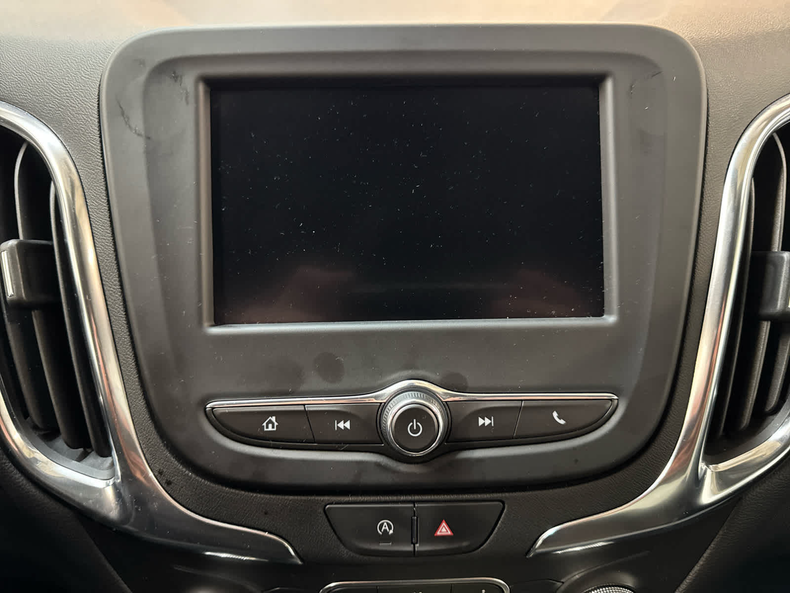 Thumbnail: 2024 Chevrolet Equinox - 19