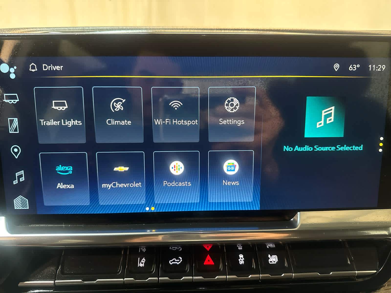 Thumbnail: 2025 Chevrolet Silverado 2500 - 25