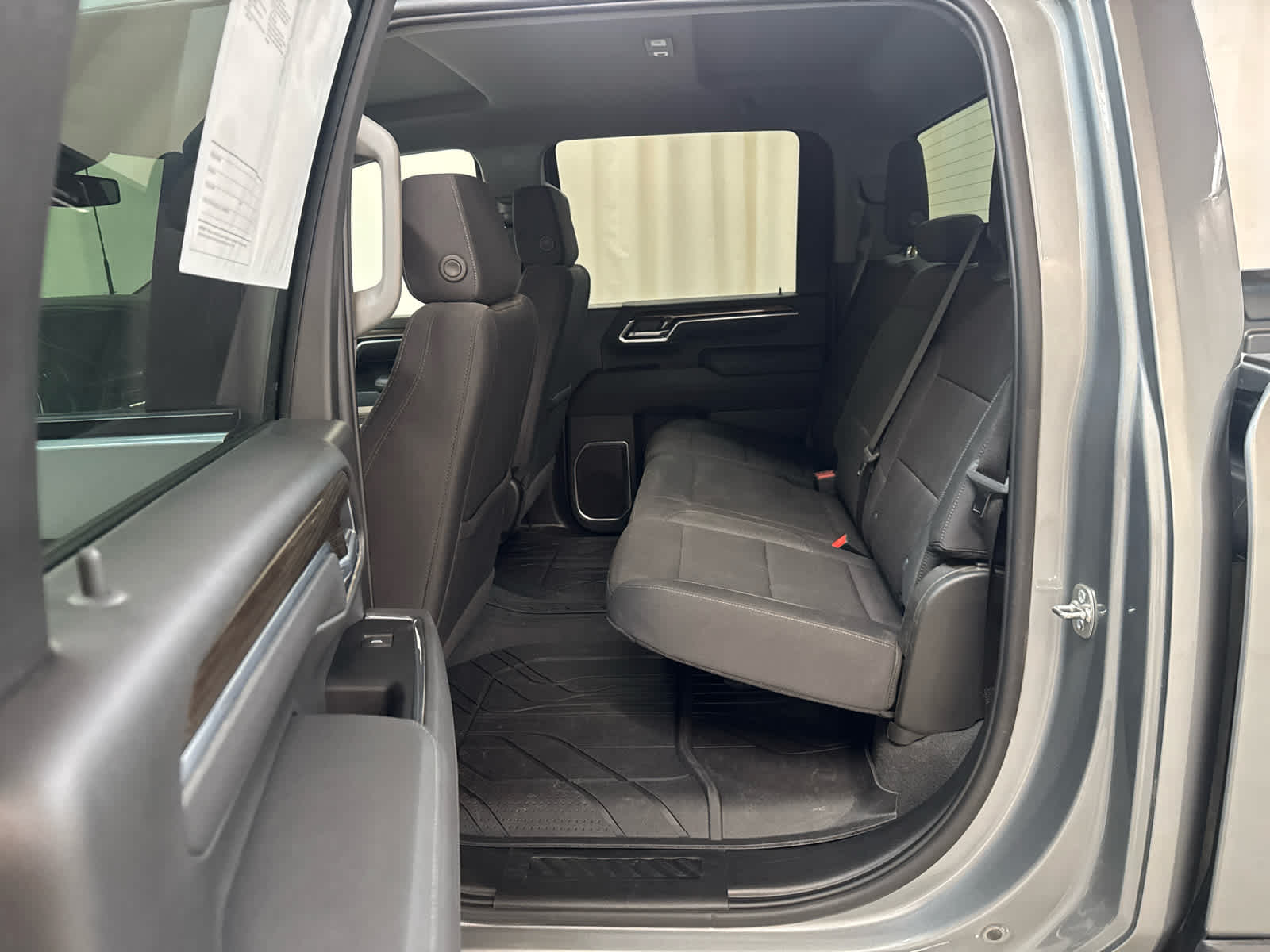 Thumbnail: 2025 Chevrolet Silverado 2500 - 11