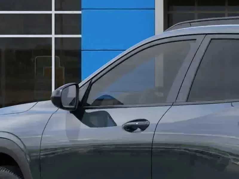 Thumbnail: 2026 Chevrolet Trax - 7