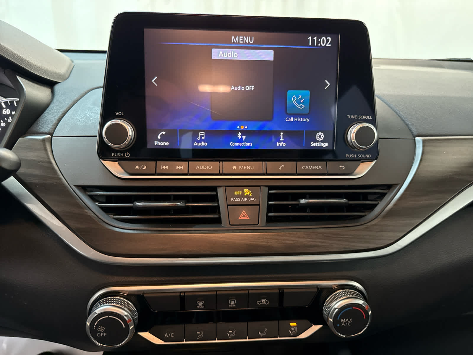 Thumbnail: 2023 Nissan Altima - 18