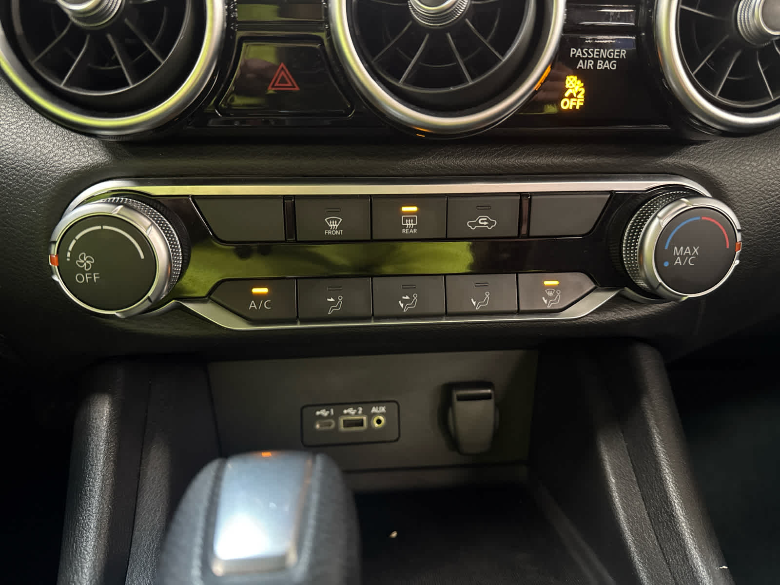 Thumbnail: 2023 Nissan Sentra - 26