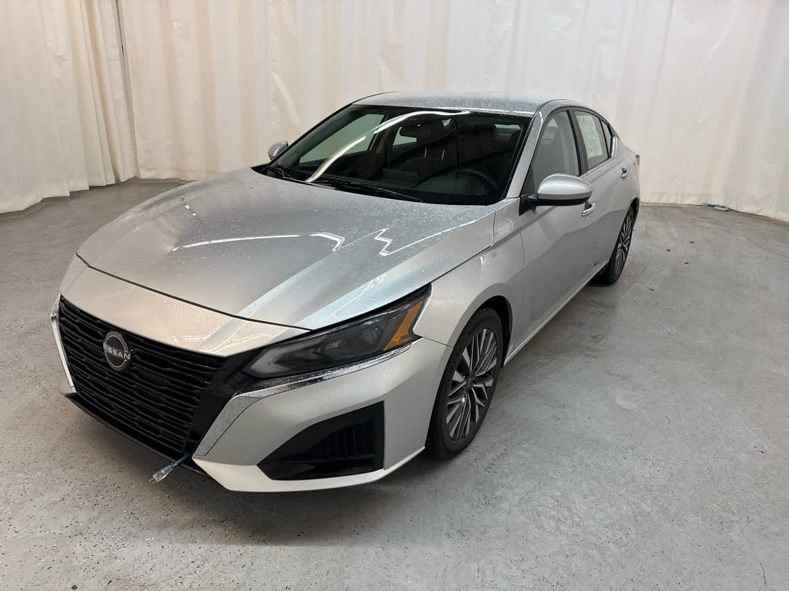 Thumbnail: 2023 Nissan Altima - 1