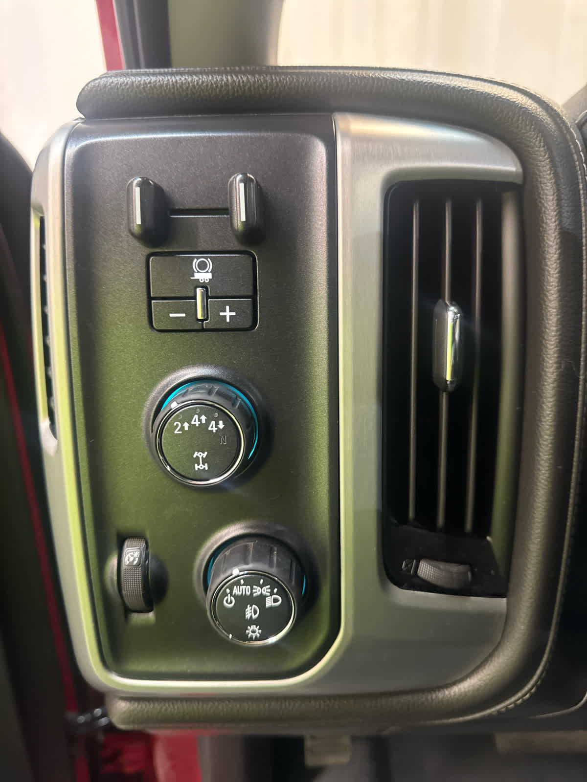 Thumbnail: 2019 GMC Sierra 2500 - 15