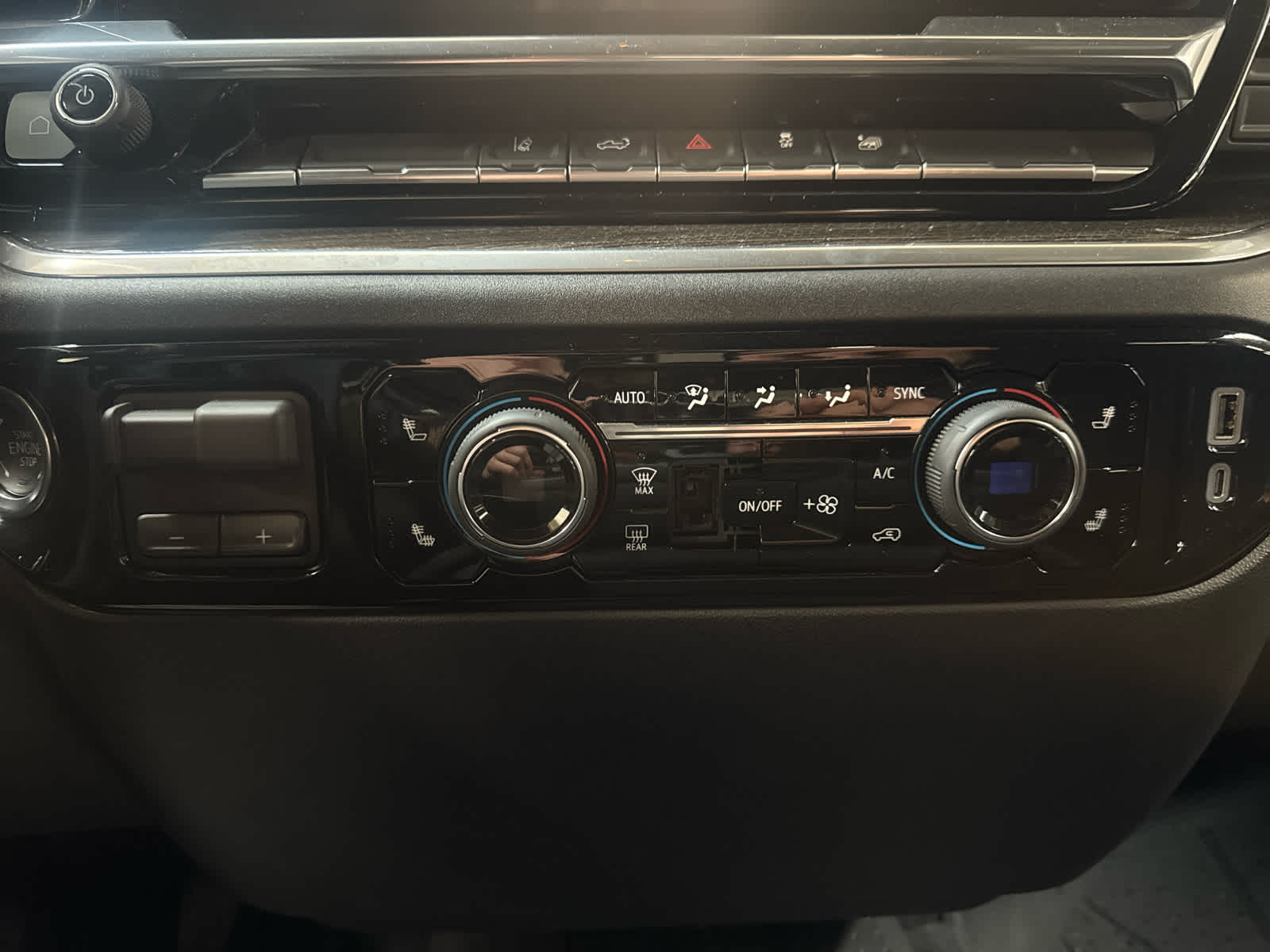 Thumbnail: 2025 Chevrolet Silverado 2500 - 20