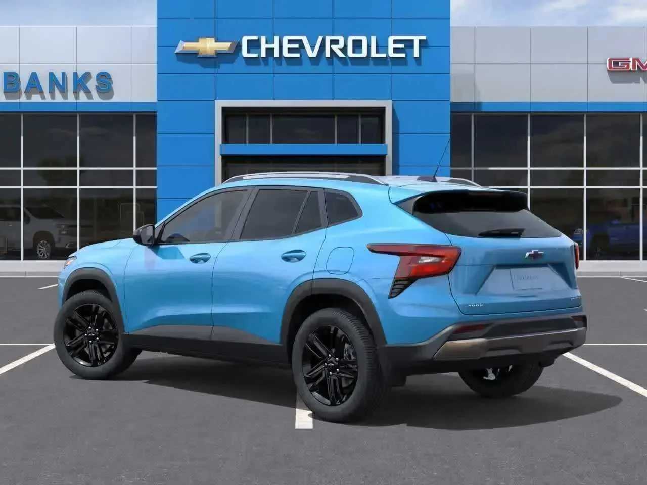 Thumbnail: 2026 Chevrolet Trax - 3