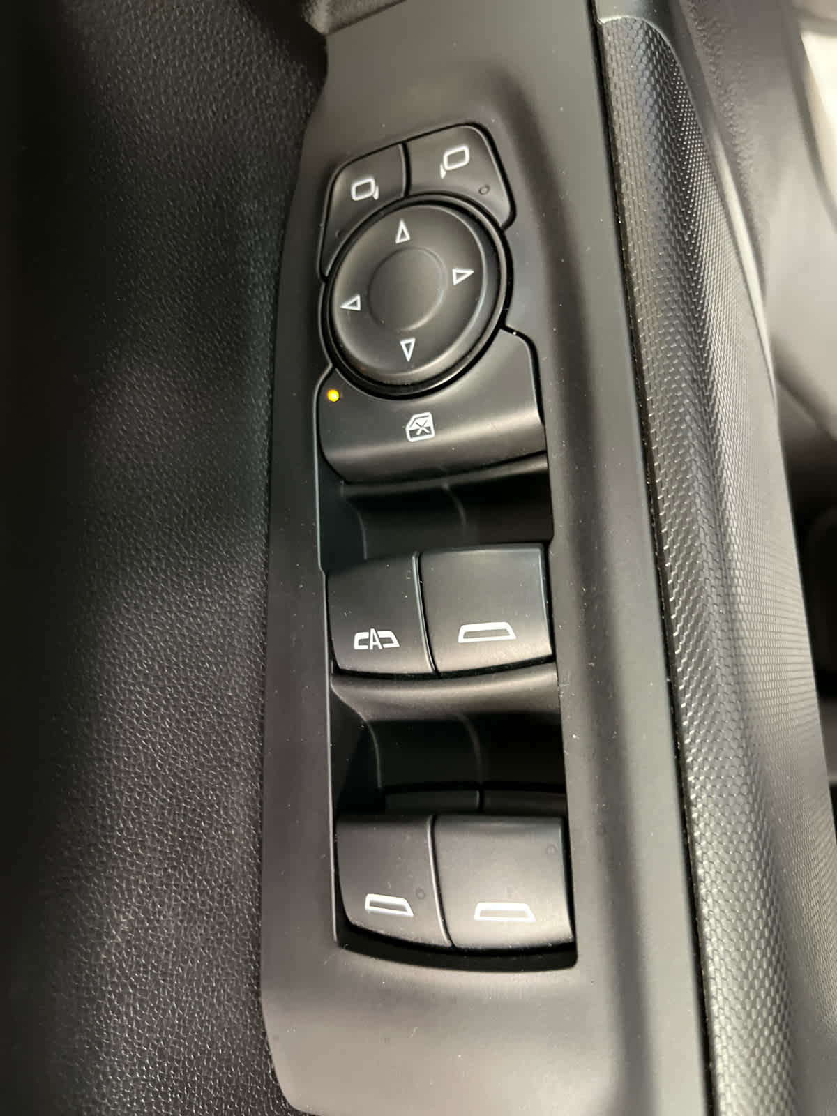 Thumbnail: 2024 GMC Sierra 1500 - 16