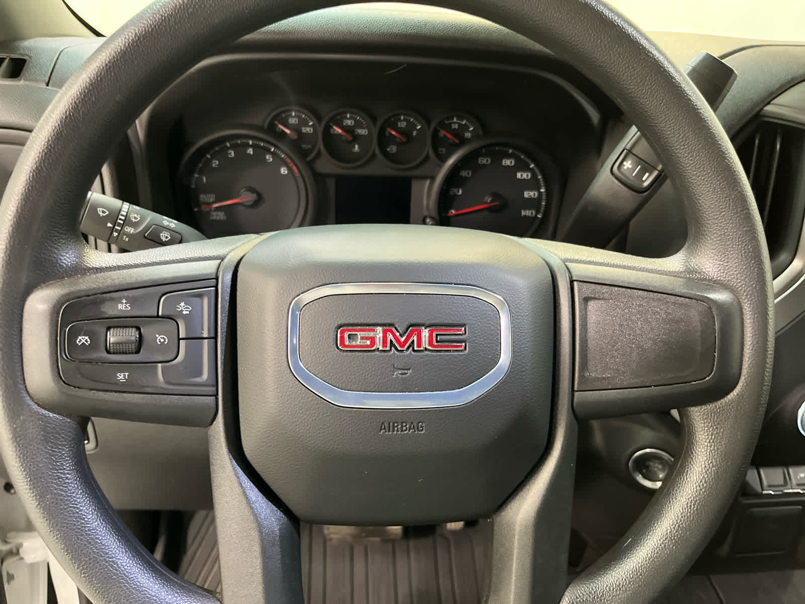 Thumbnail: 2024 GMC Sierra 1500 - 18