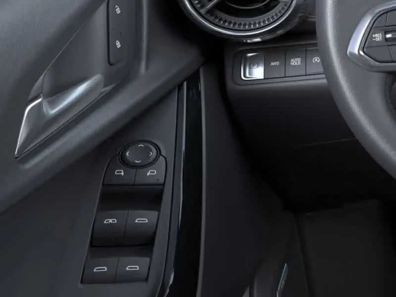 Thumbnail: 2026 Chevrolet Equinox - 16
