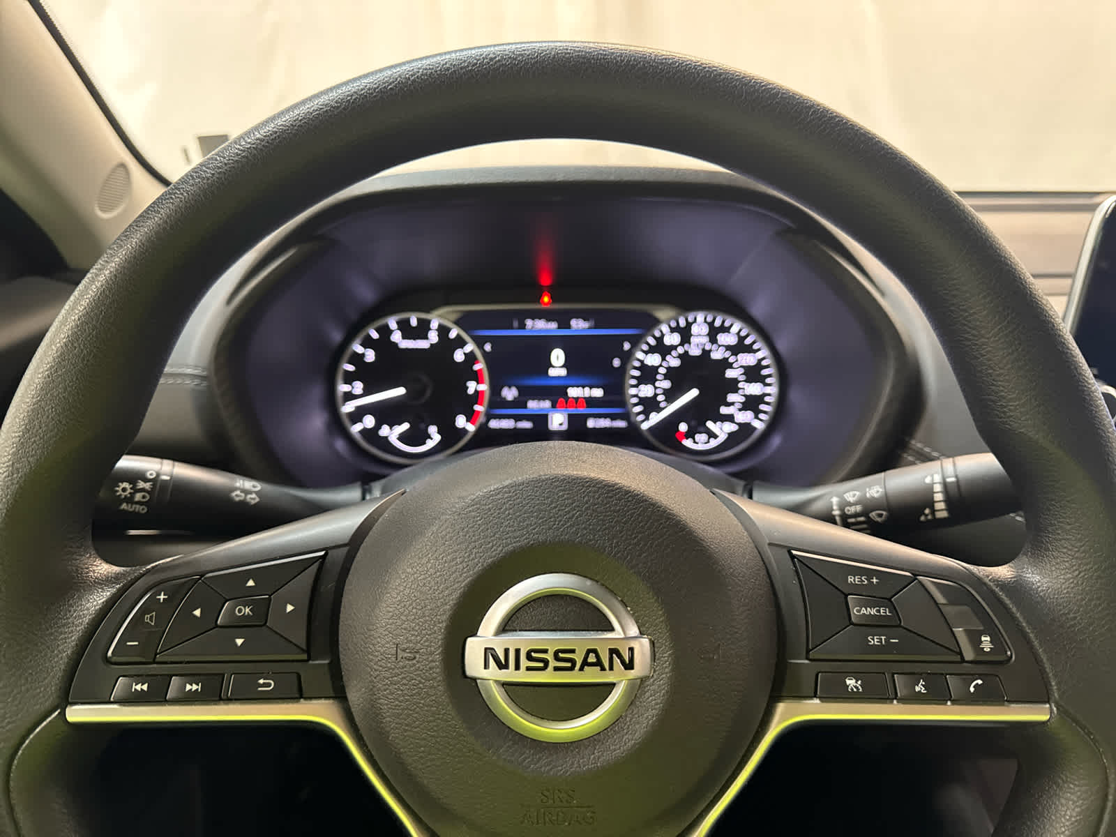 Thumbnail: 2023 Nissan Sentra - 22