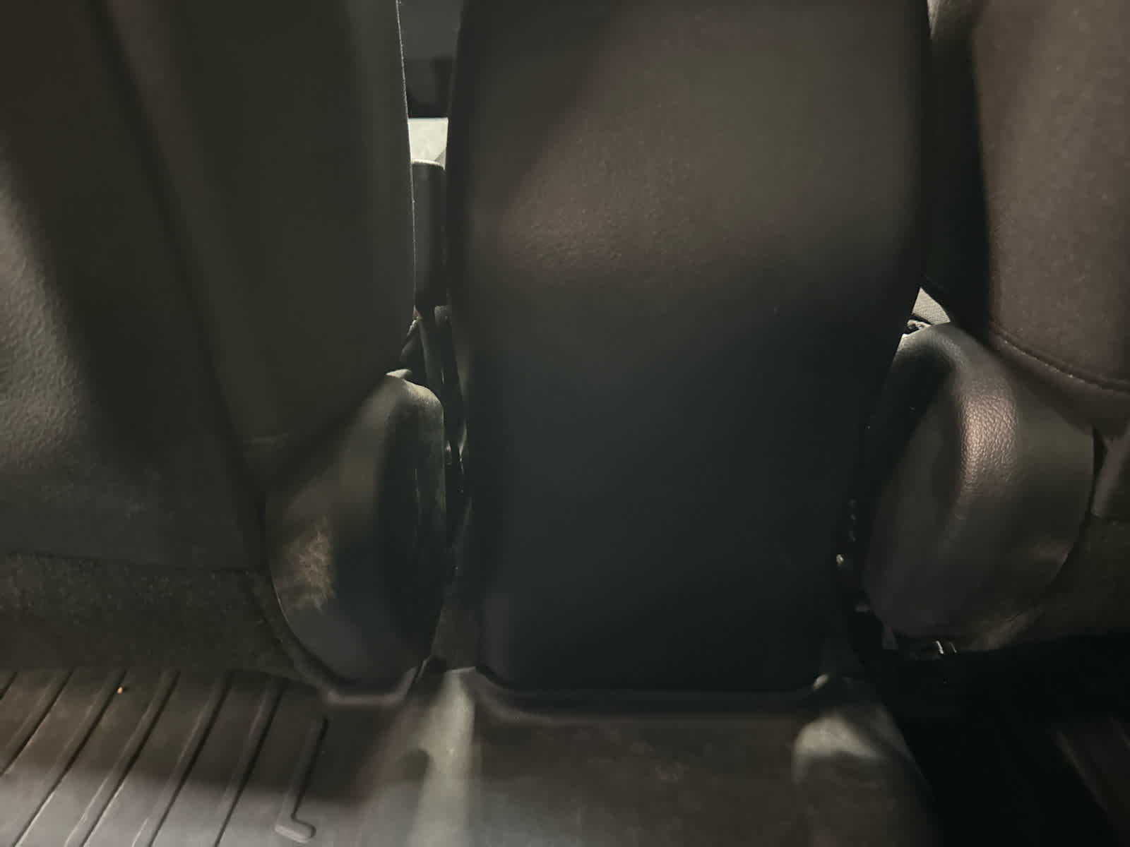 Thumbnail: 2022 Kia Forte - 12