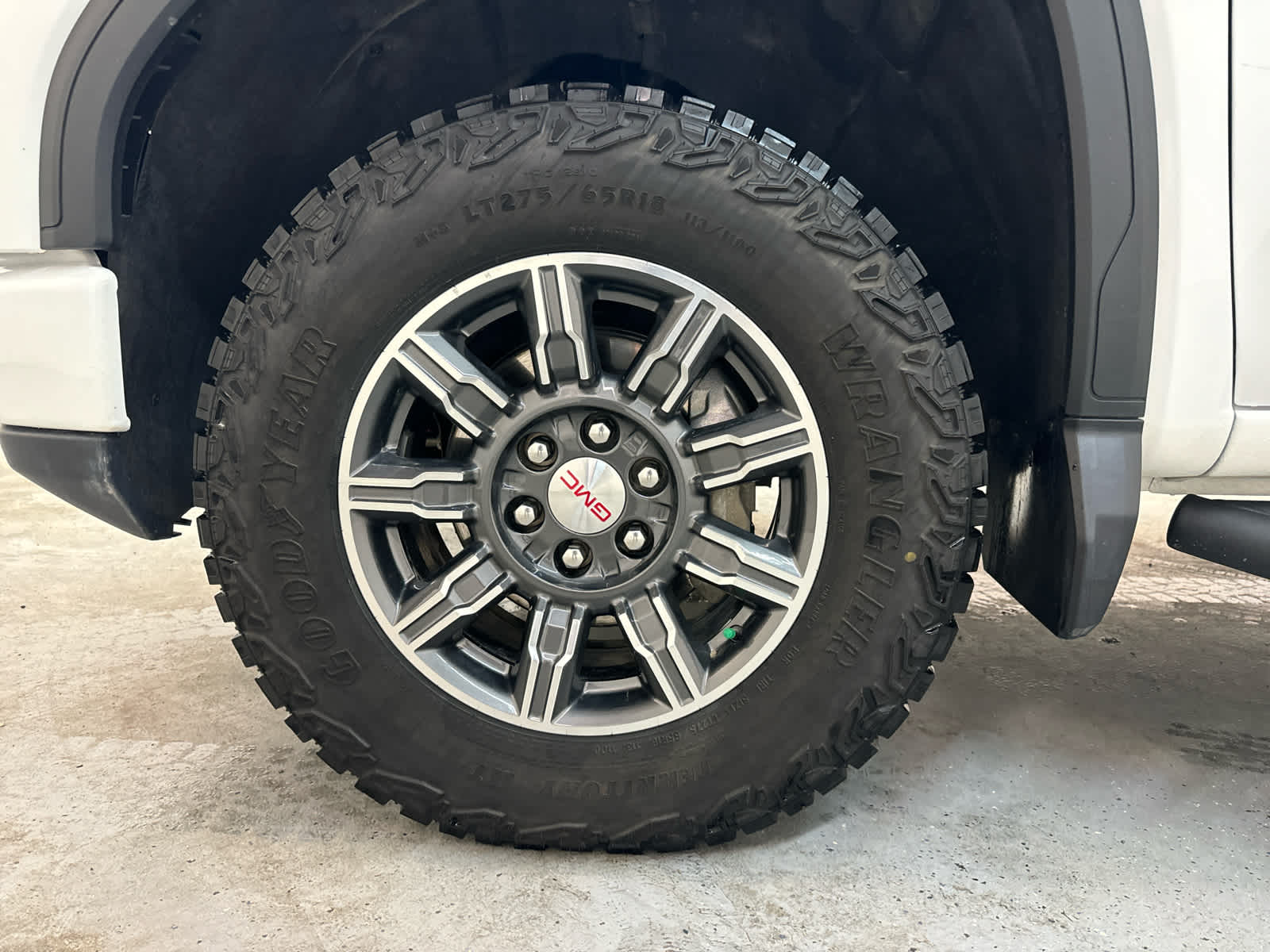 Thumbnail: 2024 GMC Sierra 1500 - 9