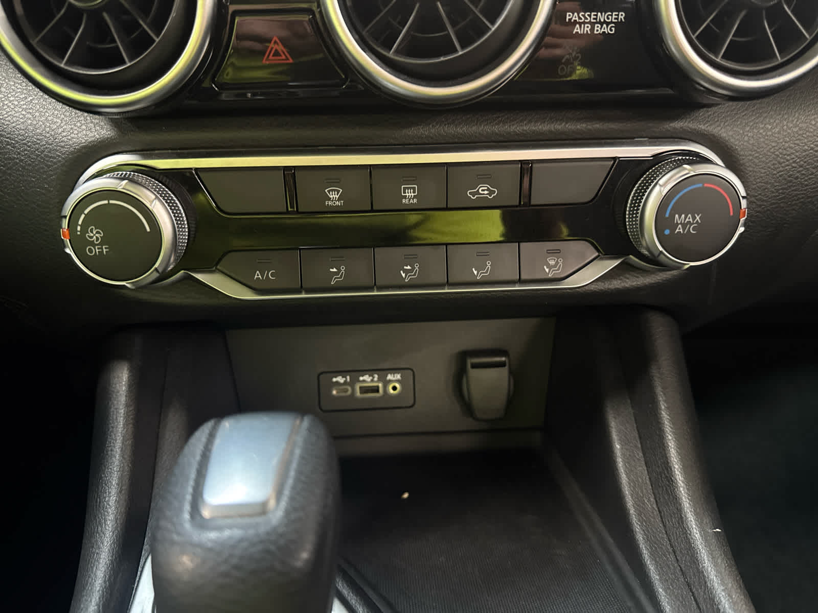 Thumbnail: 2023 Nissan Sentra - 20