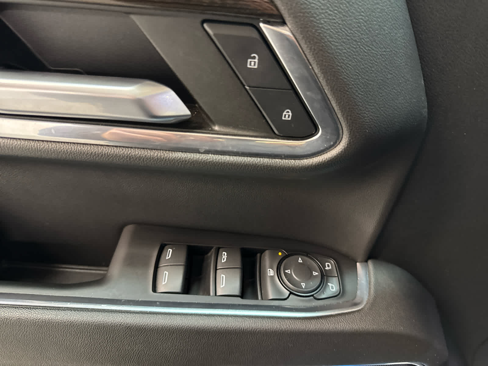 Thumbnail: 2023 Chevrolet Silverado 1500 - 14