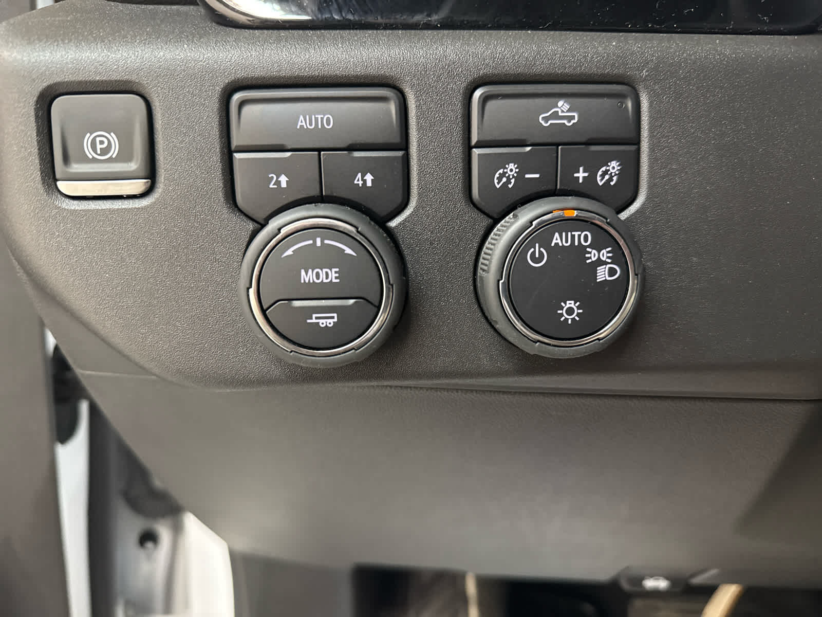 Thumbnail: 2024 Chevrolet Silverado 1500 - 15