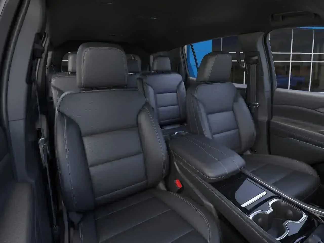 Thumbnail: 2026 Chevrolet Traverse - 8