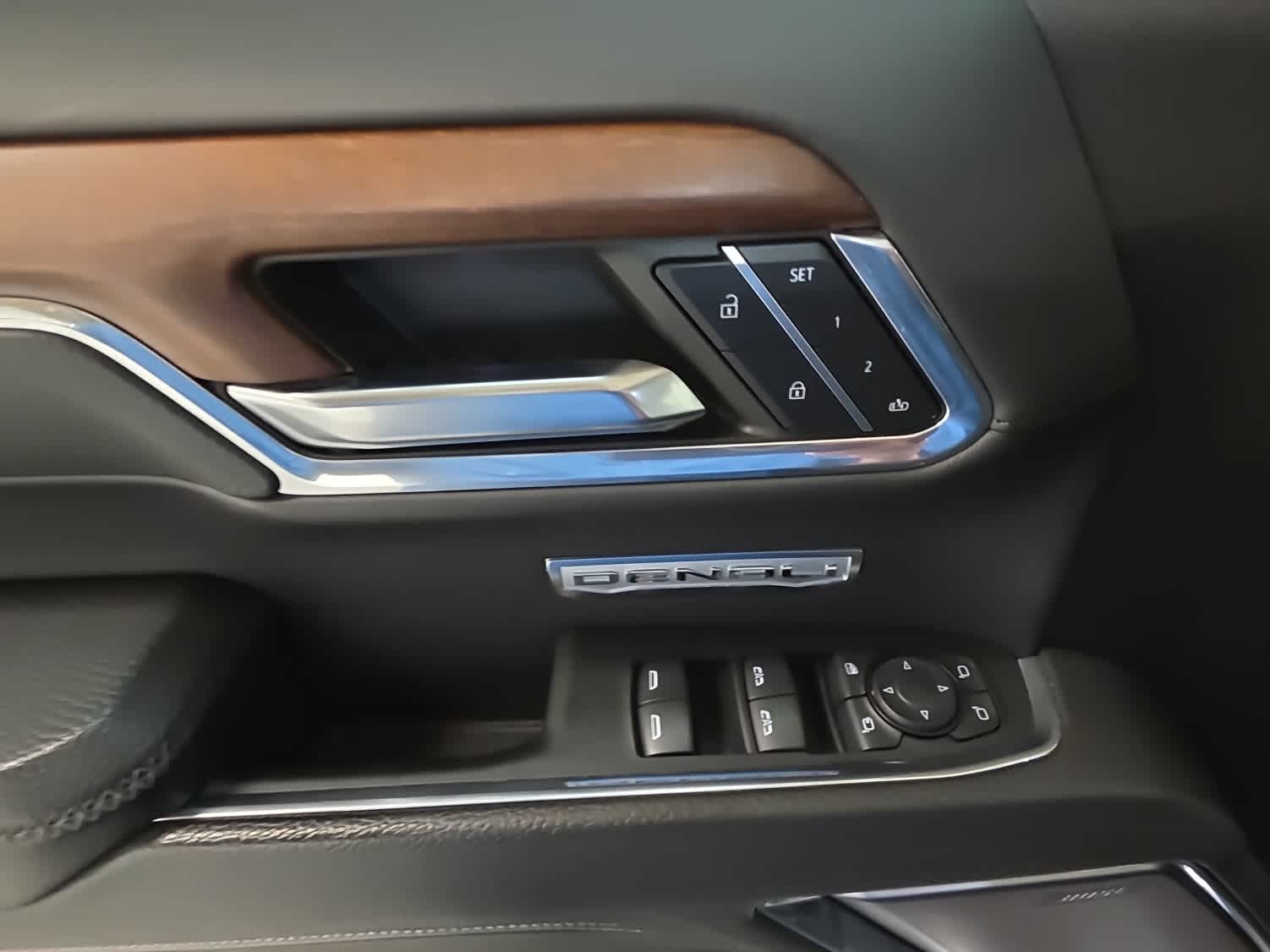 Thumbnail: 2023 GMC Sierra 1500 - 16