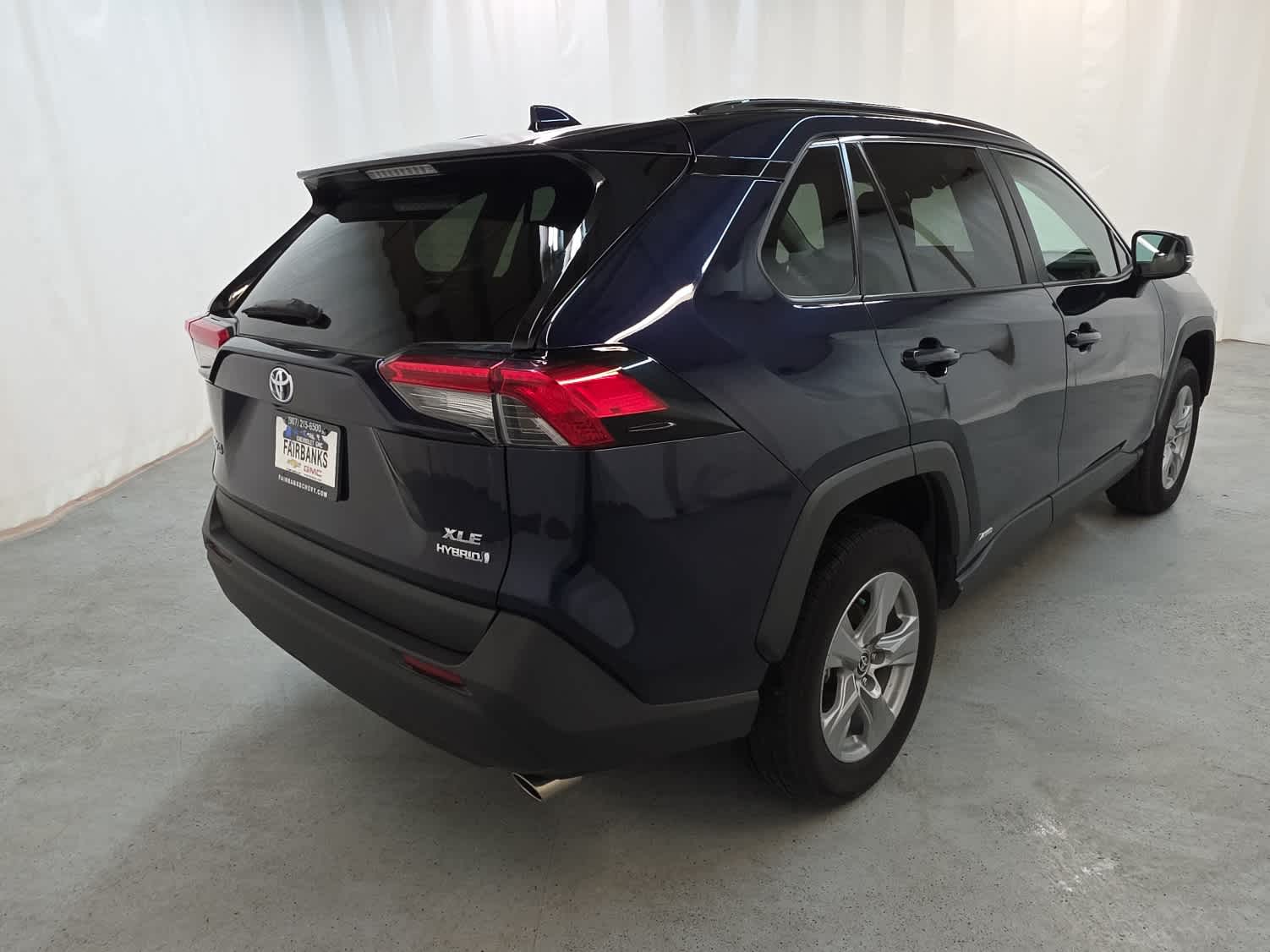 Thumbnail: 2022 Toyota RAV4 - 6