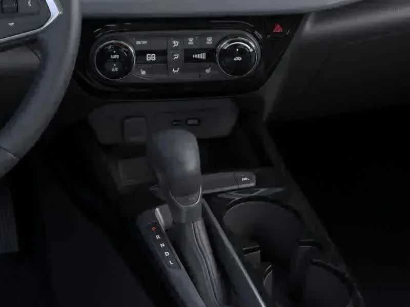 Thumbnail: 2026 Chevrolet Trax - 23