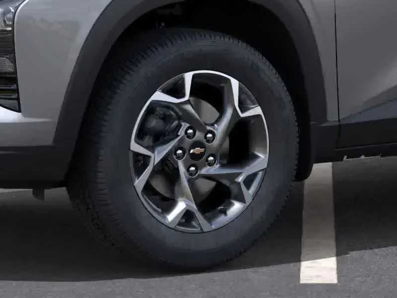 Thumbnail: 2026 Chevrolet Trax - 9