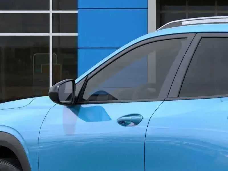 Thumbnail: 2026 Chevrolet Trax - 12