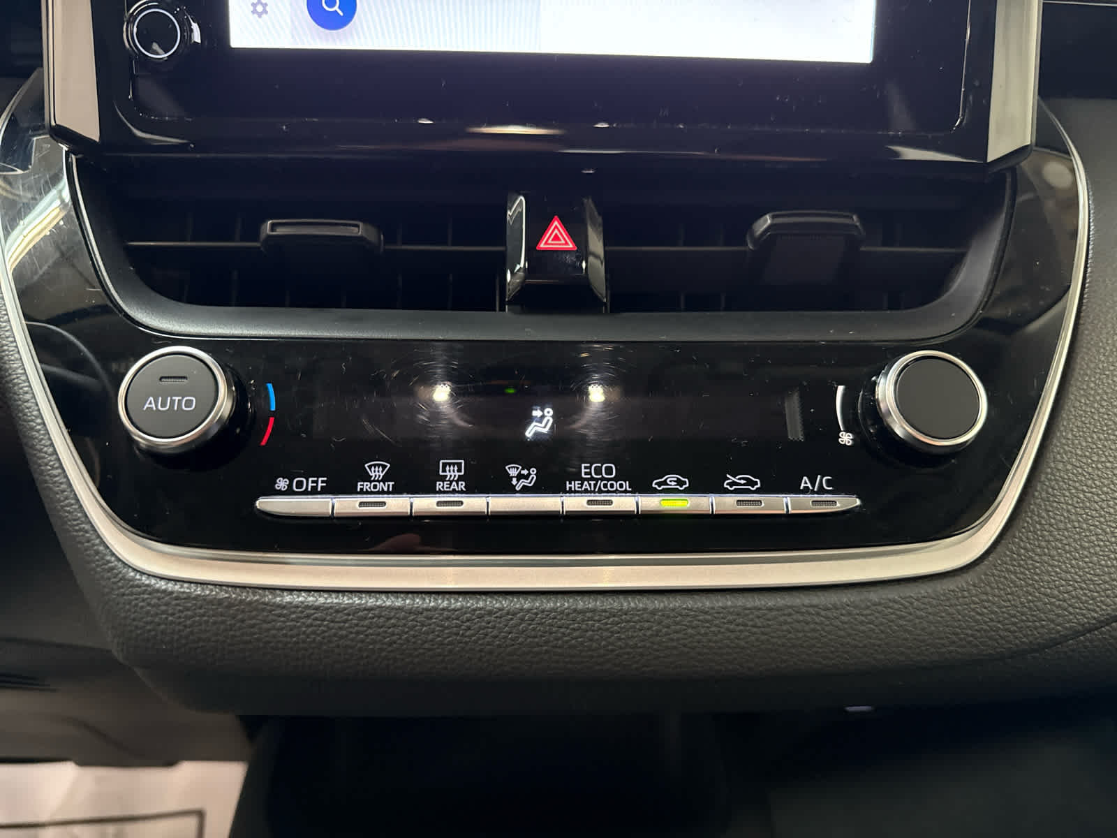 Thumbnail: 2024 Toyota Corolla - 20