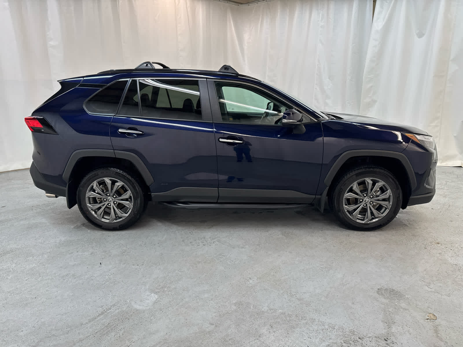 Thumbnail: 2023 Toyota RAV4 - 7