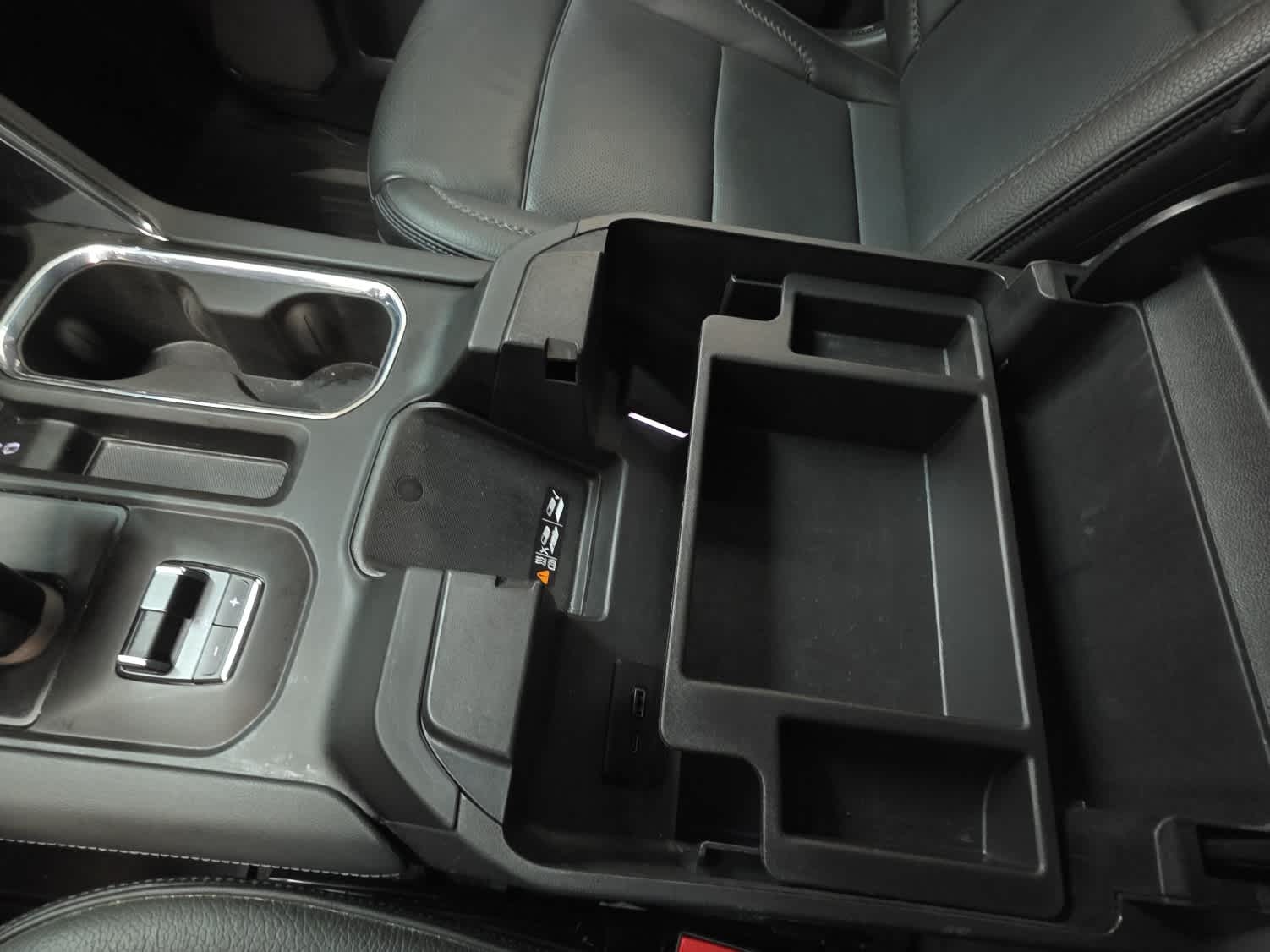 Thumbnail: 2023 GMC Sierra 1500 - 21