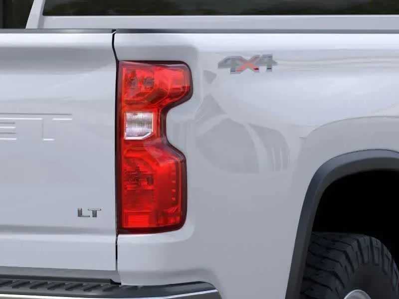 Thumbnail: 2026 Chevrolet Silverado 2500 - 12