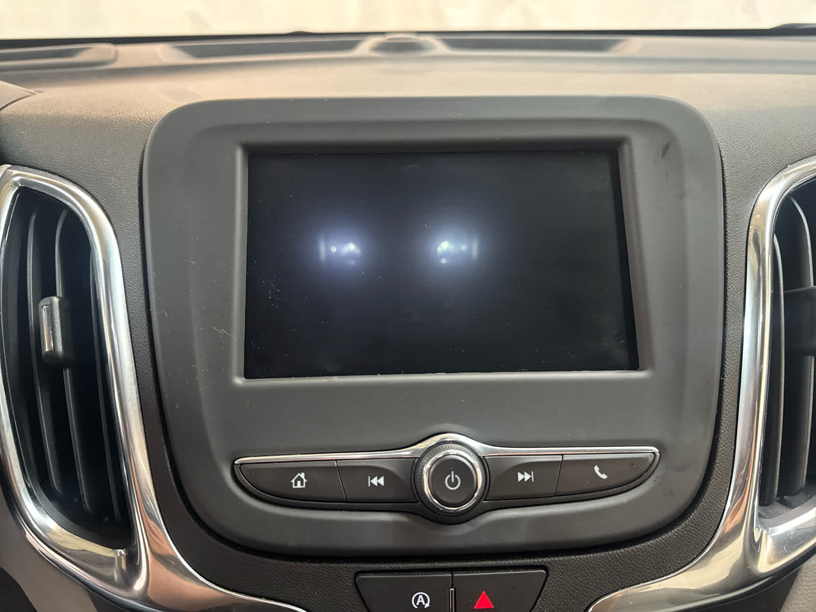 Thumbnail: 2024 Chevrolet Equinox - 19