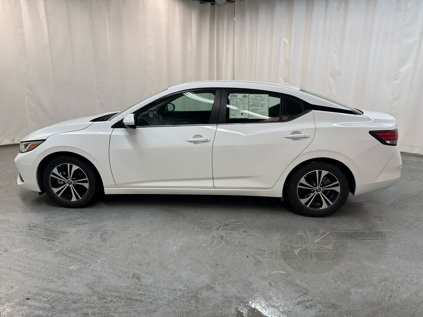 Thumbnail: 2023 Nissan Sentra - 2