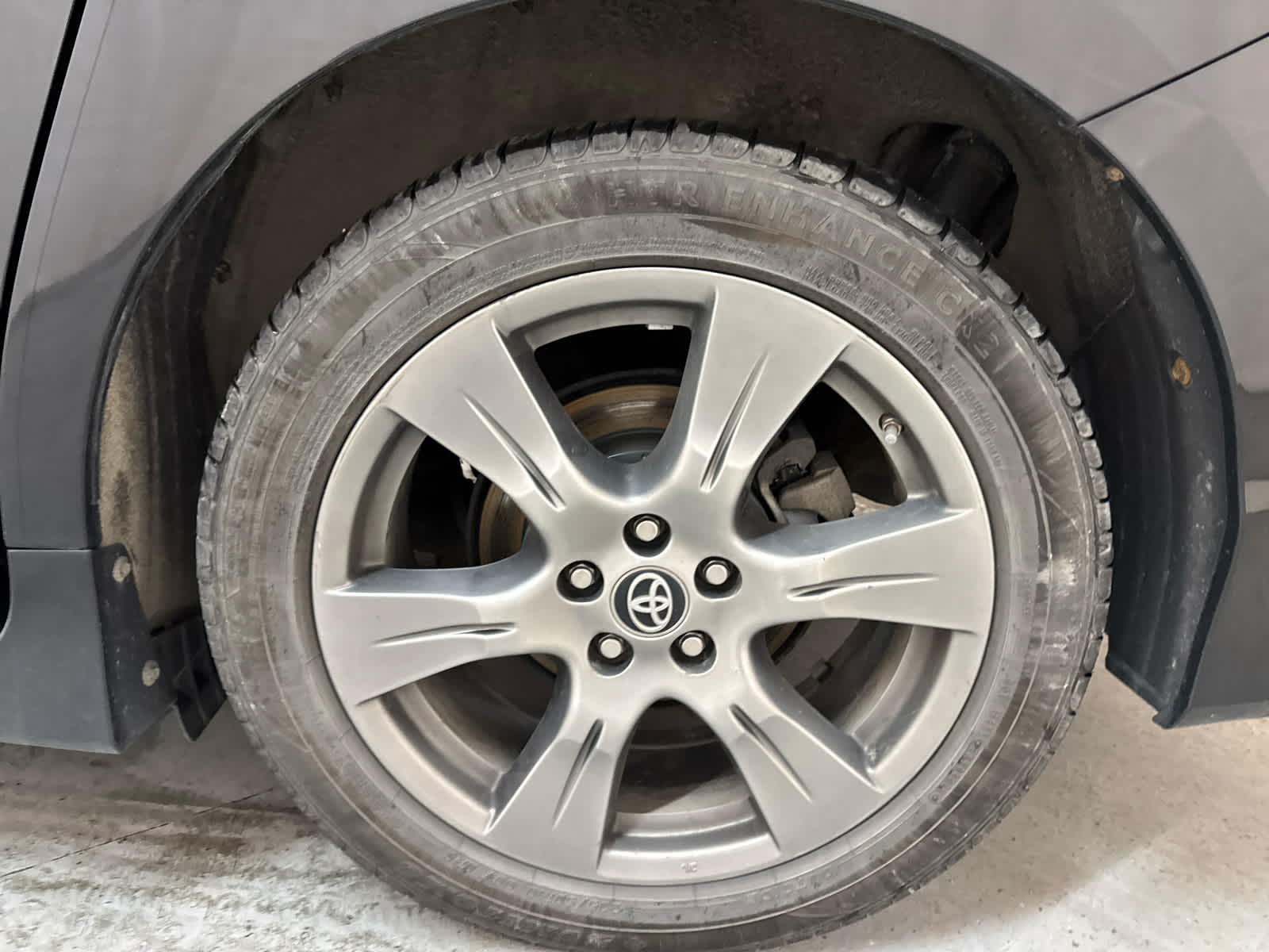 Thumbnail: 2018 Toyota Sienna - 9