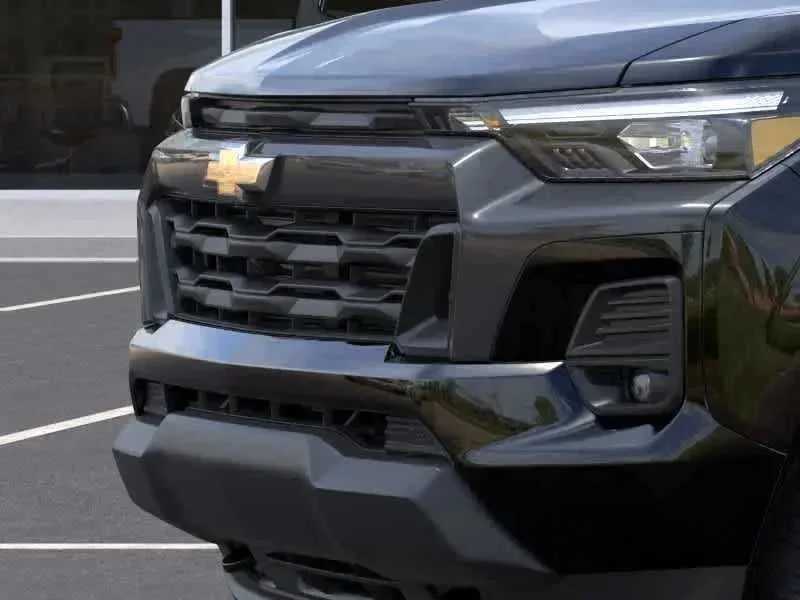 Thumbnail: 2026 Chevrolet Colorado - 10